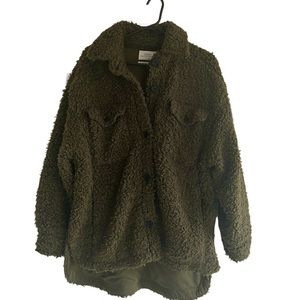 URBAN OUTFITTERS TEDDY BEAR JACKET